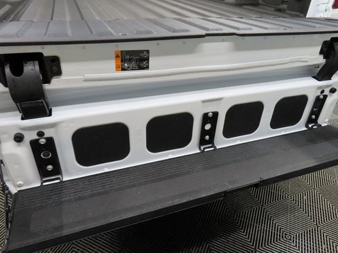 Used 2025 Chevrolet Silverado 1500 ZR2 w/ Technology Package image 45