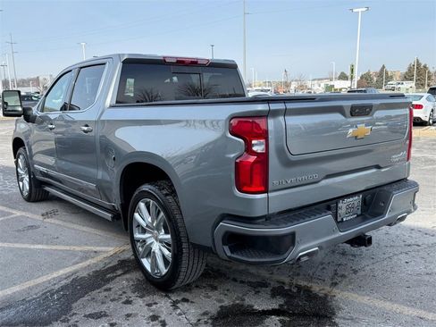 Used 2024 Chevrolet Silverado 1500 High Country w/ High Country Premium Package image 6