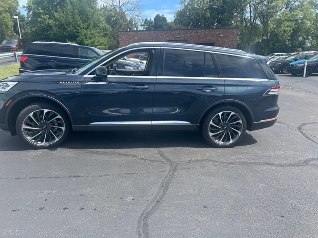 Used 2023 Lincoln Aviator Reserve w/ Equipment Group 201A AWD/4WD image 5