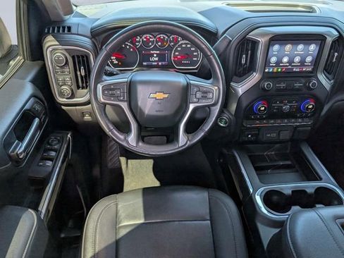 Used 2021 Chevrolet Silverado 1500 LTZ AWD/4WD image 18