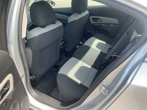 Used 2012 Chevrolet Cruze LS FWD image 25