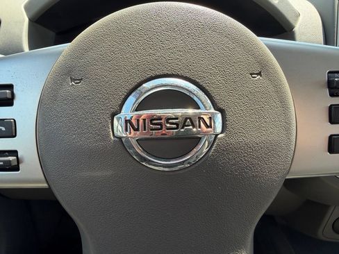 Used 2019 Nissan Frontier SV AWD/4WD image 35