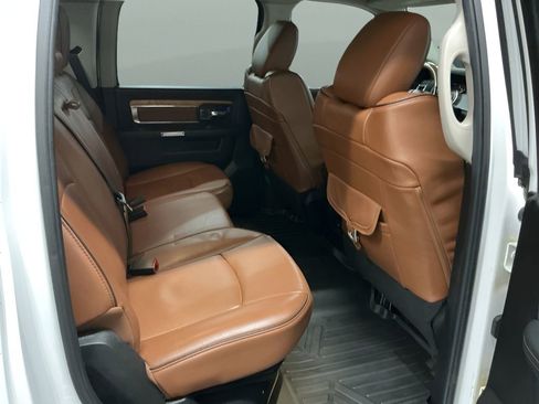 Used 2018 RAM 1500 Laramie Longhorn w/ Convenience Group image 28