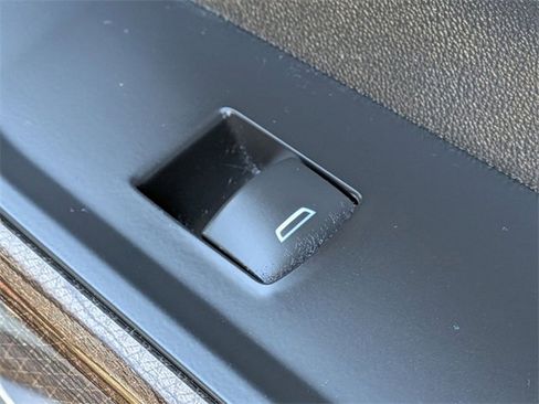 Used 2021 Chevrolet Silverado 1500 RST image 34