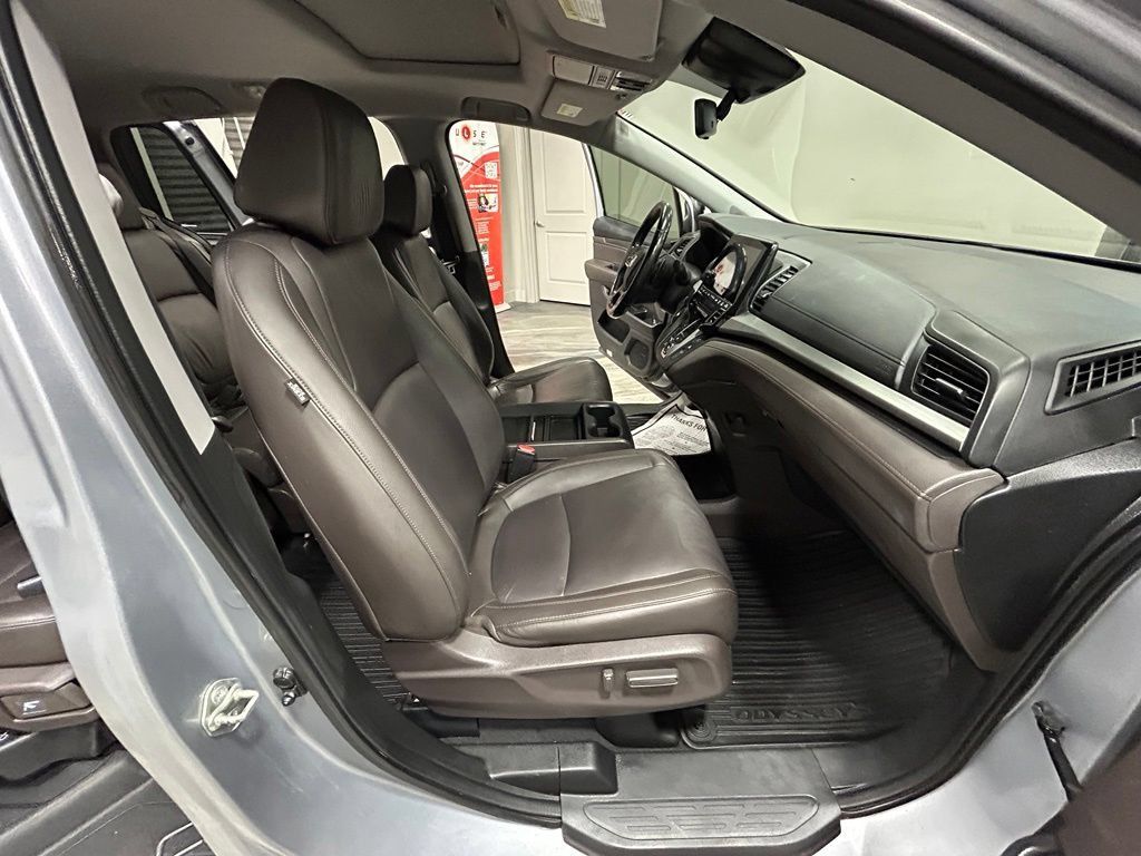 Used 2018 Honda Odyssey EX-L image 42