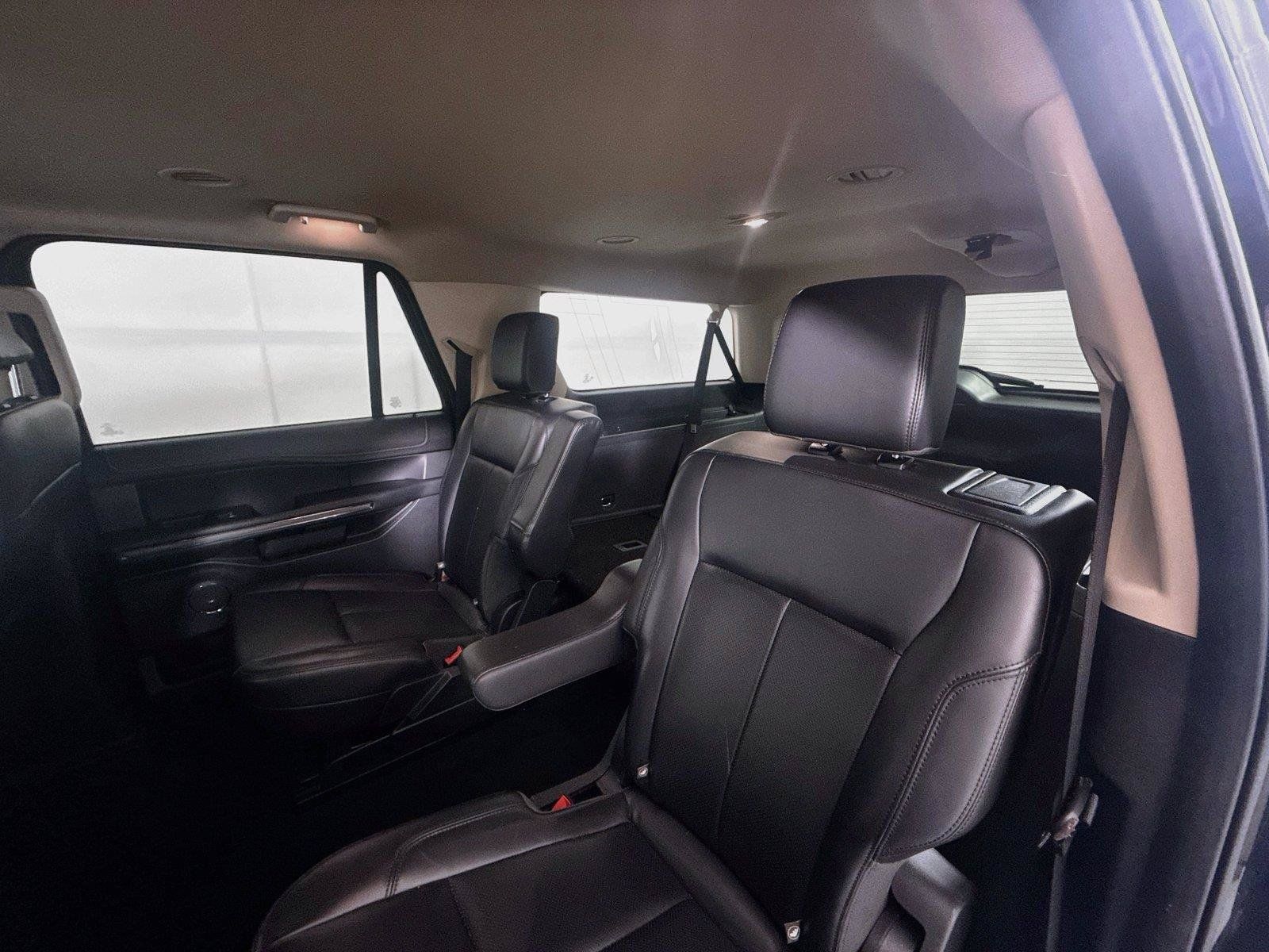 Used 2022 Ford Expedition Max XLT AWD/4WD image 12