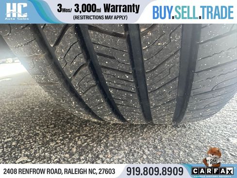 Used 2020 Toyota Corolla LE FWD image 11