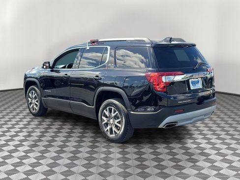 Used 2023 GMC Acadia SLE w/ Driver Convenience Package FWD image 4