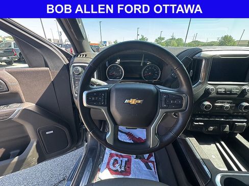 Used 2022 Chevrolet Silverado 1500 LTZ w/ LTZ Premium Package AWD/4WD image 18