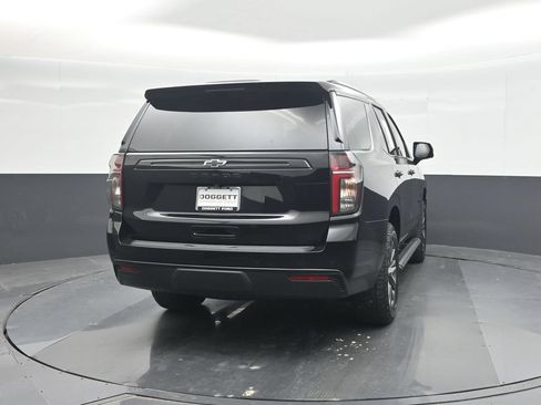 Used 2024 Chevrolet Tahoe Z71 w/ Luxury Package AWD/4WD image 24