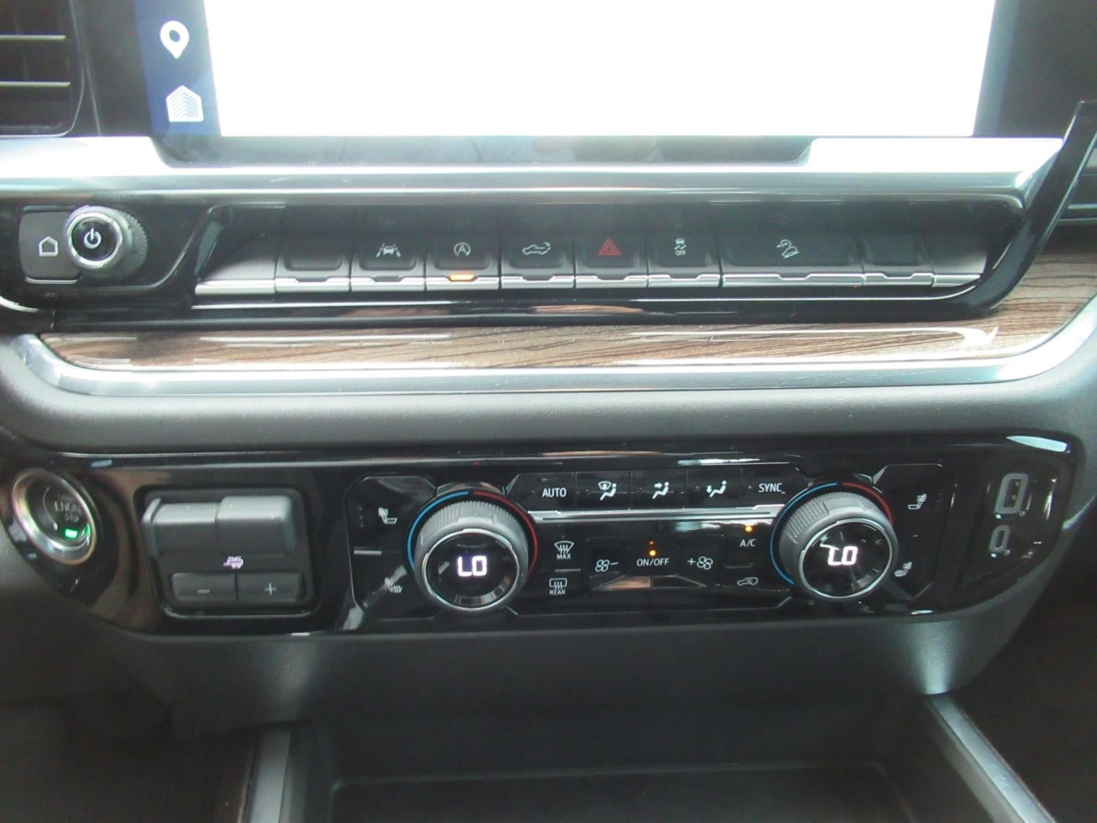 Used 2024 Chevrolet Silverado 1500 LT Trail Boss w/ Convenience Package II AWD/4WD image 31