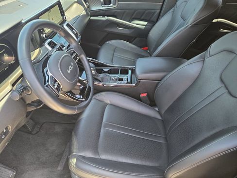 Used 2023 Kia Sorento SX AWD/4WD image 18