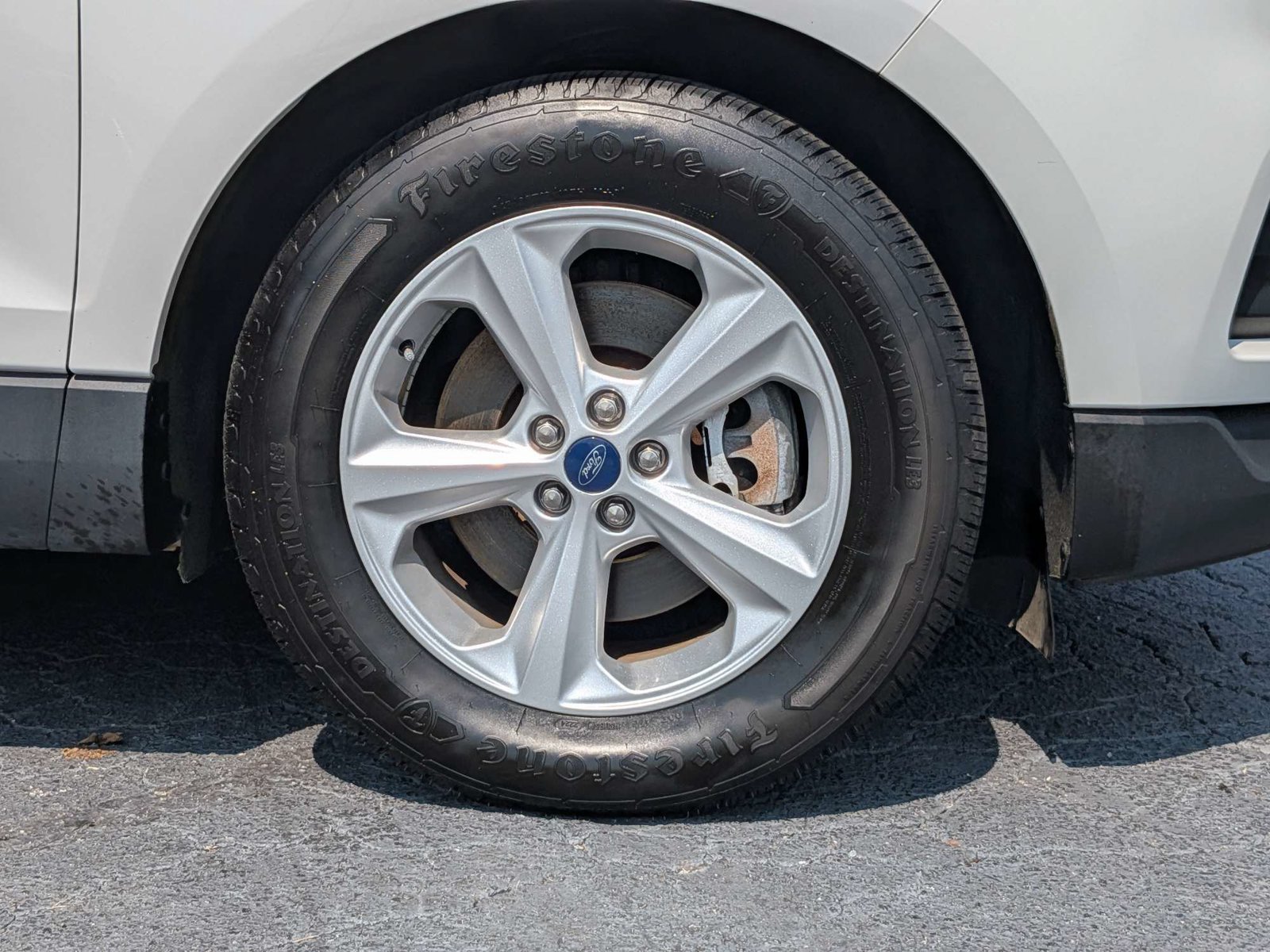 Used 2020 Ford Edge SE AWD/4WD image 10