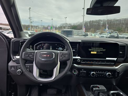 New 2026 GMC Sierra 1500 Elevation w/ Preferred Package AWD/4WD image 16