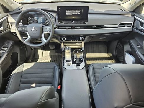 New 2026 Mitsubishi Outlander Trail Edition AWD/4WD image 14