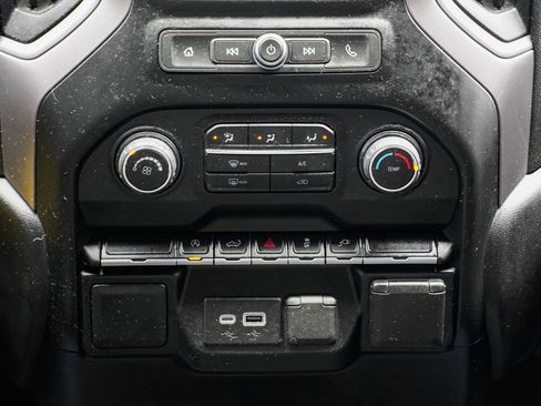 Used 2022 Chevrolet Silverado 1500 Custom w/ Rally Edition image 14