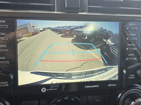 Used 2021 Toyota 4Runner Venture w/ Moonroof Package image 11