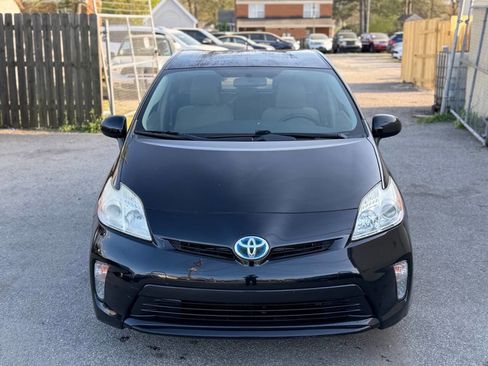 Used 2014 Toyota Prius Two image 4