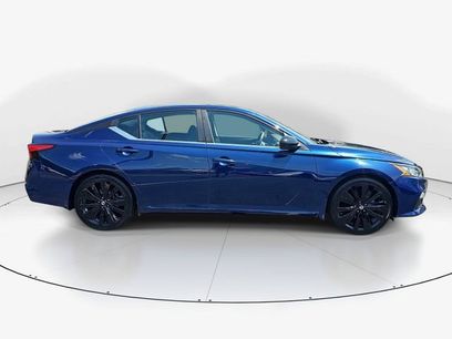 Used 2022 Nissan Altima 2.5 SR