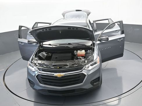 Used 2021 Chevrolet Traverse LS image 66