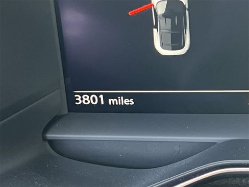 Certified 2024 Nissan Z Sport w/ Floor Mat Package image 6