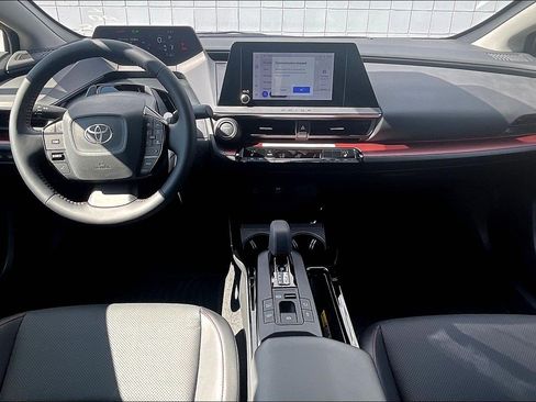 New 2026 Toyota Prius Plug-In Hybrid FWD image 6