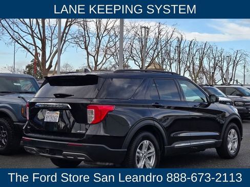 Certified 2021 Ford Explorer XLT w/ Equipment Group 202A image 10