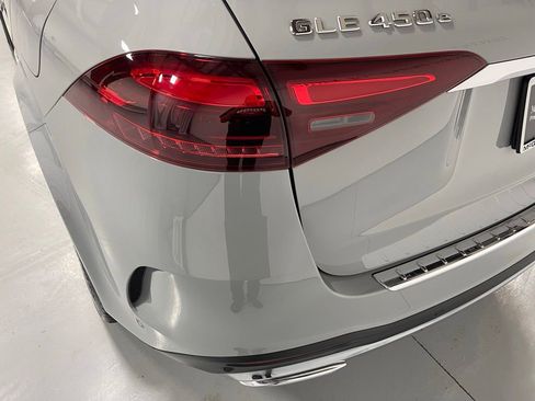 Certified 2024 Mercedes-Benz GLE 450e 4MATIC image 13