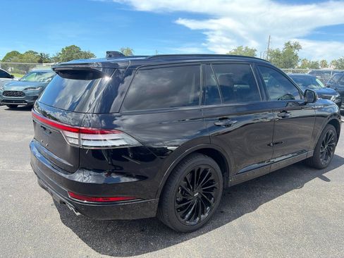 Used 2025 Lincoln Aviator Reserve w/ Jet Appearance Package AWD/4WD image 7