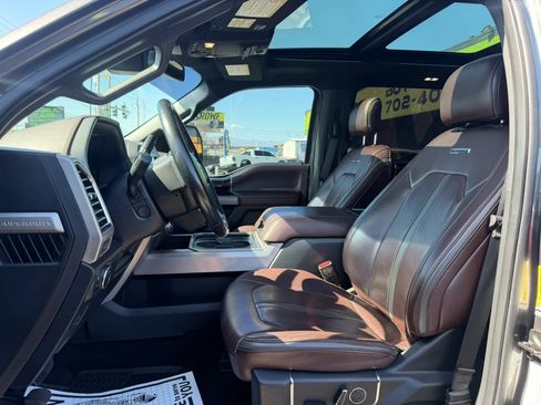 Used 2017 Ford F450 Platinum w/ Platinum Ultimate Package AWD/4WD image 11