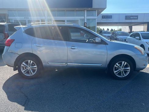 Used 2013 Nissan Rogue SV AWD/4WD image 3
