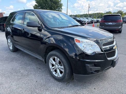 Used 2013 Chevrolet Equinox LS FWD image 2