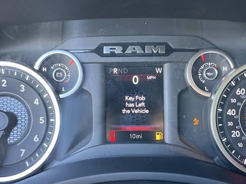 New 2026 RAM 2500 Tradesman w/ Chrome Appearance Group AWD/4WD image 15