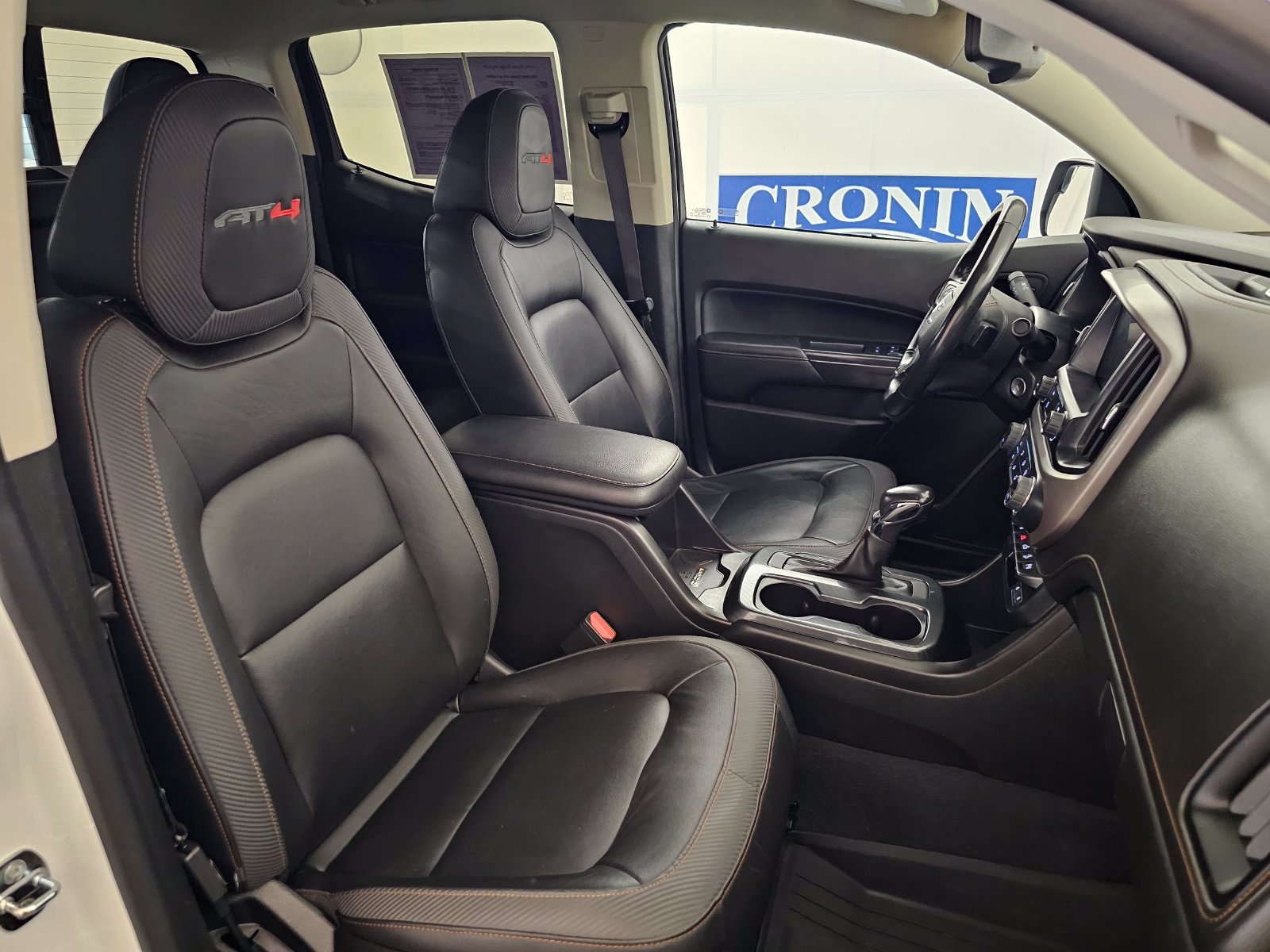 Used 2022 GMC Canyon AT4 w/ Trailering Package AWD/4WD image 27