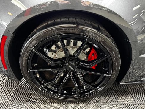 Used 2017 Chevrolet Corvette Grand Sport image 18