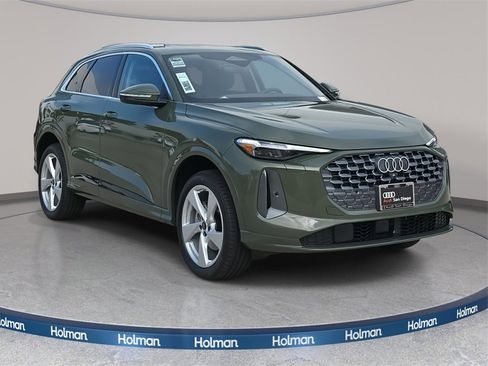 New 2025 Audi Q5 Premium Plus image 1