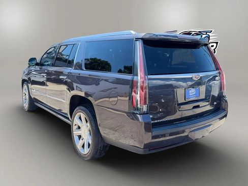 Used 2018 Cadillac Escalade ESV Platinum AWD/4WD image 5