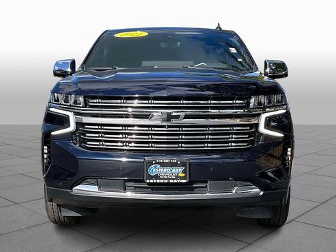 Used 2021 Chevrolet Suburban Premier image 4