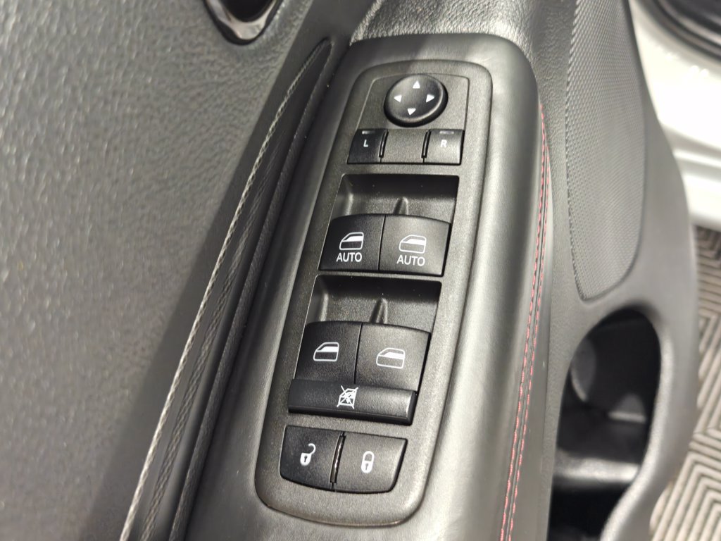 Used 2022 Dodge Durango R/T w/ Blacktop Package AWD/4WD image 57
