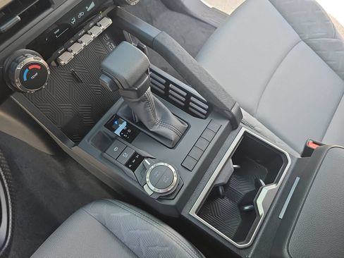 New 2026 Toyota Tacoma SR5 AWD/4WD image 21