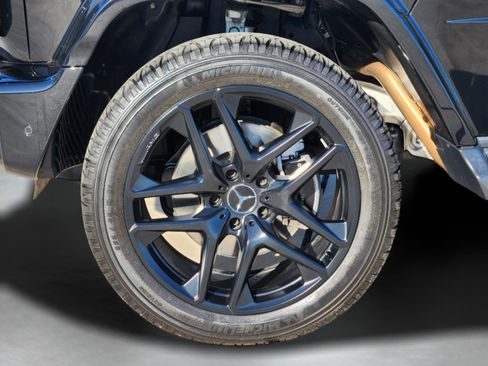 Used 2023 Mercedes-Benz G 550 G 550 image 9