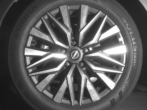 Used 2025 Nissan Altima 2.5 SV image 12