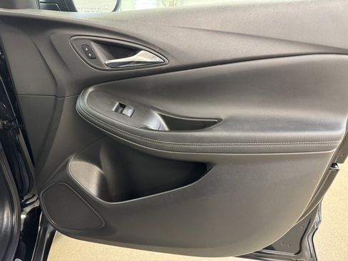 Used 2023 Buick Encore GX Essence w/ Advanced Technology Package image 31