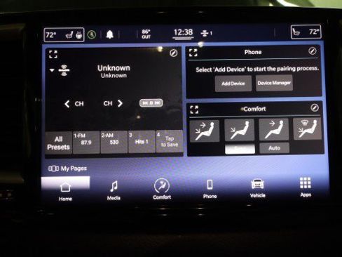 Used 2021 Chrysler Pacifica Touring-L FWD image 17
