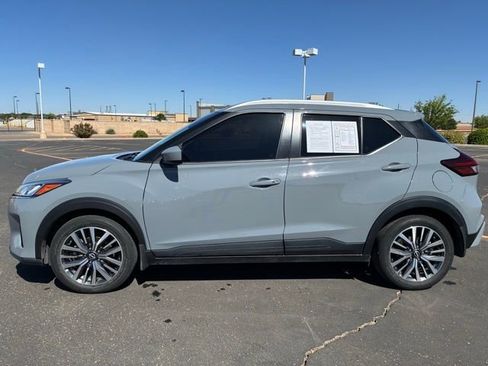 Certified 2024 Nissan Kicks SV FWD image 3