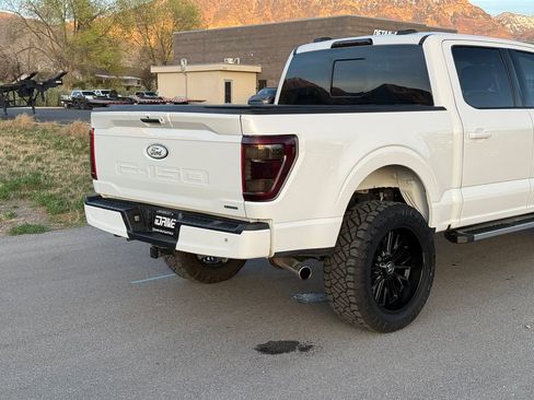 Used 2023 Ford F150 Lariat w/ Equipment Group 502A High AWD/4WD image 9