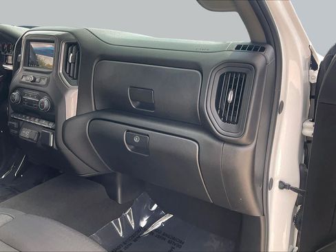 Used 2024 Chevrolet Silverado 2500 Custom w/ Custom Value Package AWD/4WD image 18