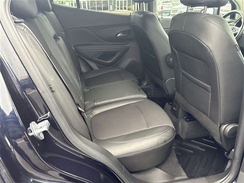 Certified 2022 Buick Encore Preferred w/ Safety Package image 25