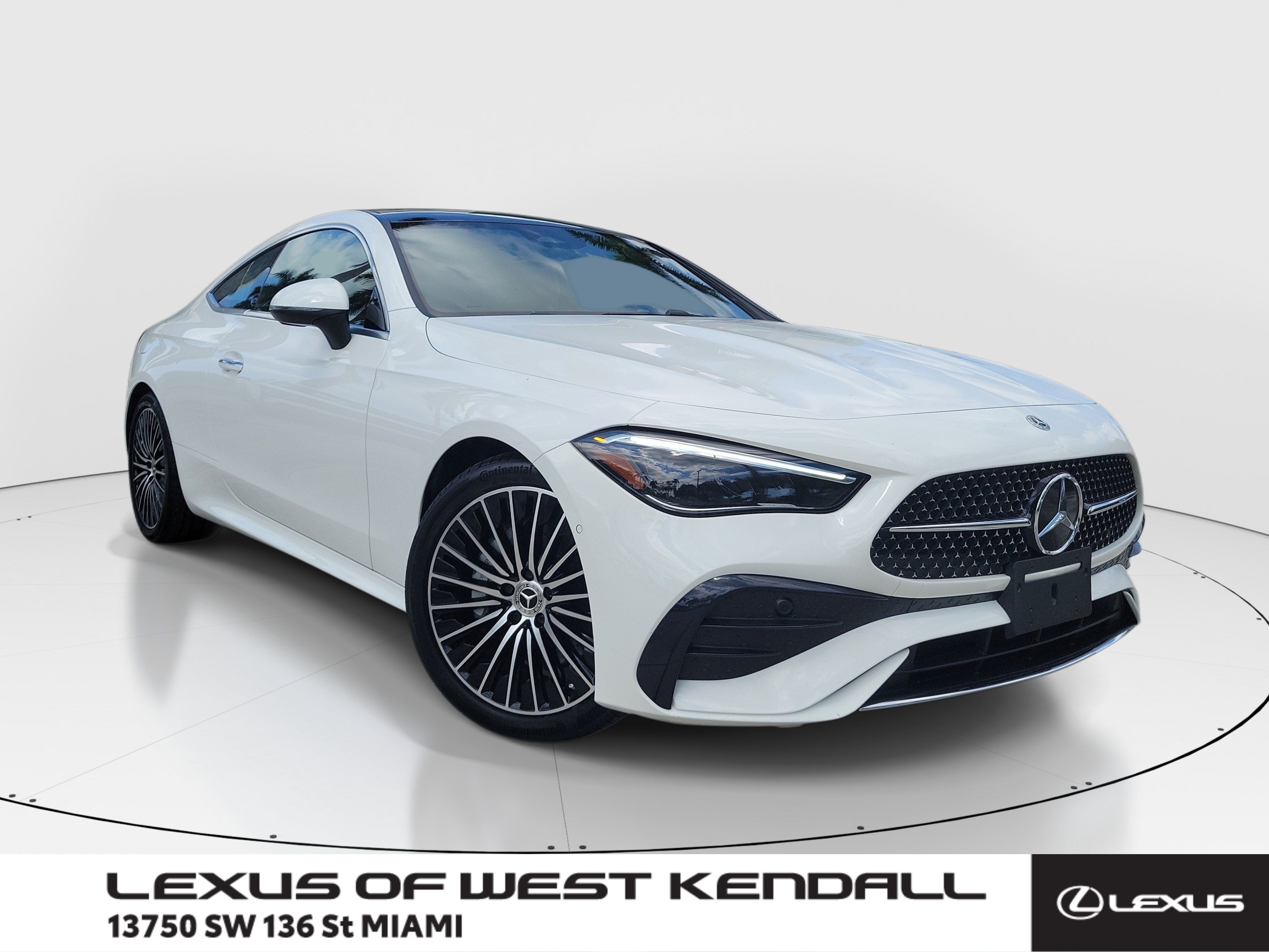 Used 2025 Mercedes-Benz CLE 300 4MATIC Coupe w/ AMG Line image 1