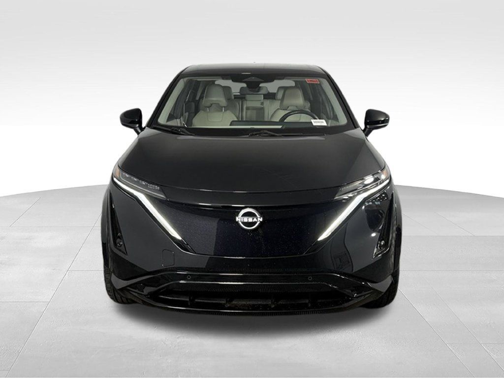 Used 2023 Nissan Ariya FWD image 4
